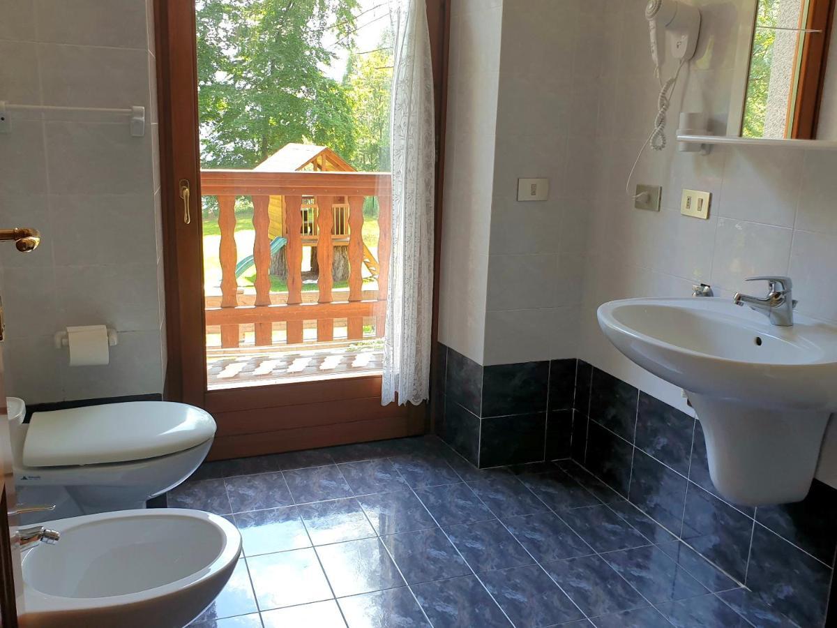 Villa Paradiso Parolari Tenno Kültér fotó