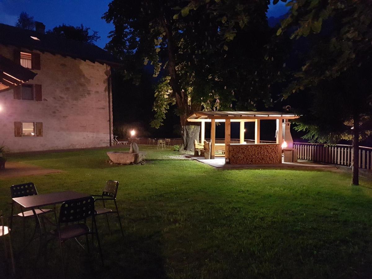 Villa Paradiso Parolari Tenno Kültér fotó