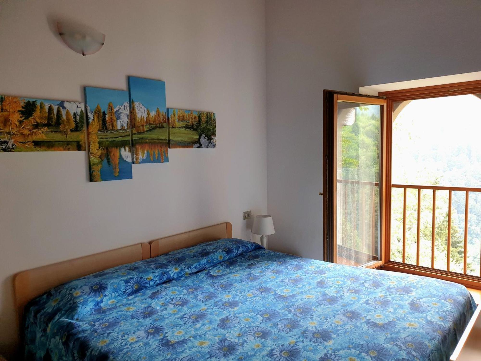 Villa Paradiso Parolari Tenno Szoba fotó