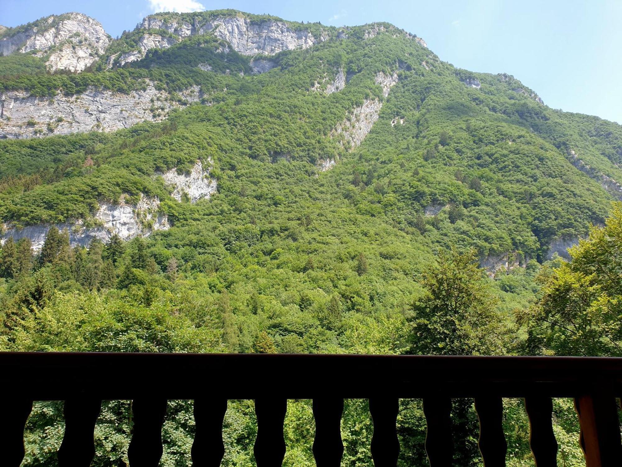 Villa Paradiso Parolari Tenno Szoba fotó