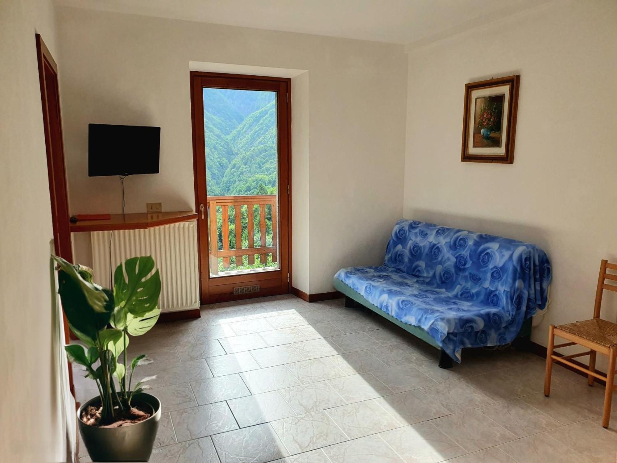 Villa Paradiso Parolari Tenno Szoba fotó