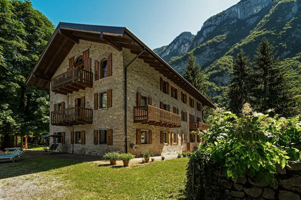 Villa Paradiso Parolari Tenno Kültér fotó